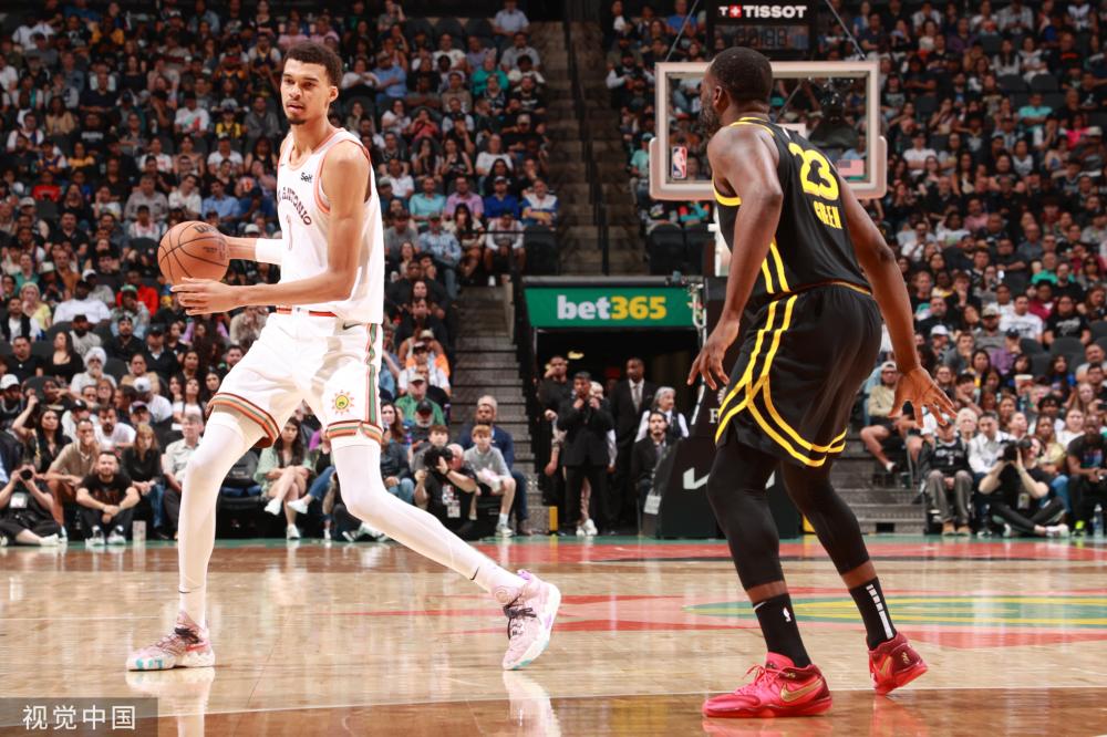 是否还在伊 是否还在伊